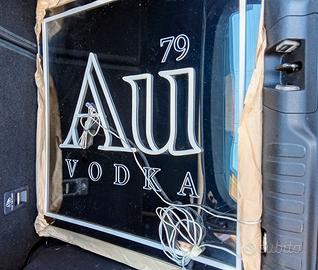 insegna luminosa funzionante AU Vodka