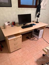 Scrivania legno con cassettiera 180x77x73h