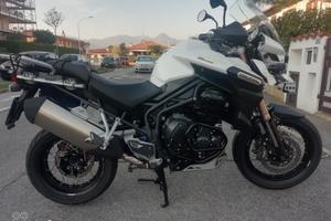 triumph tiger 1200