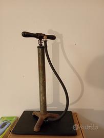 Pompa  per bici anni 30