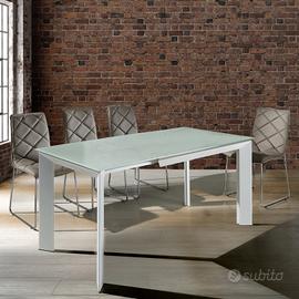 Tavolo bianco ideale casa vacanze e b&b