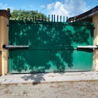 Cancello e motori