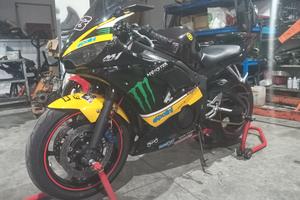 Yamaha r6