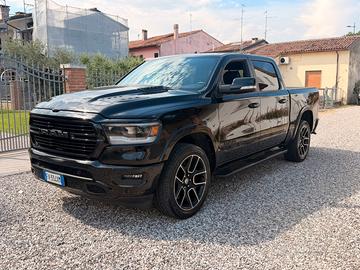 Dodge RAM 5700 Sport