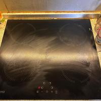 Piano cottura a indizione