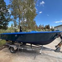 Barca in vetroresina