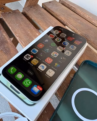 Iphone 15 plus 128gb con accessori