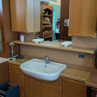 Bagno in rovere