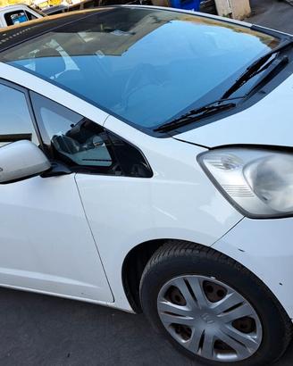 HONDA JAZZ 2009 SOLO PER RICAMBI