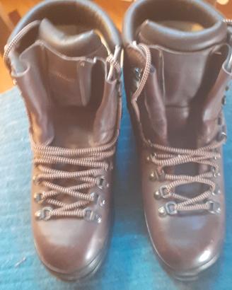 scarponi  da montagna Alpini