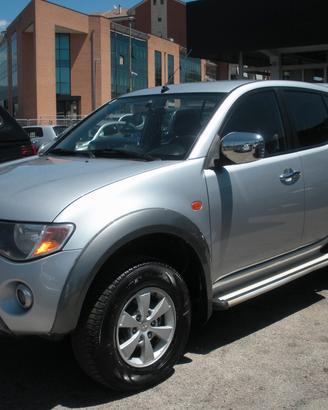 Mitsubishi L200 2.5 DI-D/136CV Double Cab Intense 