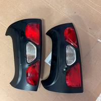 Coppia fanali posteriori dx e sx fiat panda cross