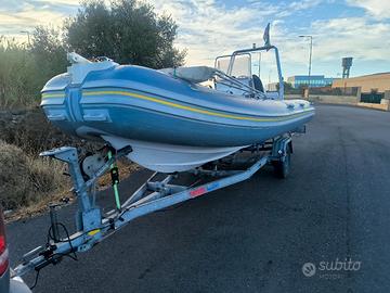 gommone sacs 580 motore mercury 100 cv +carrello