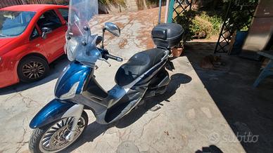 Beverly 300  del  2012