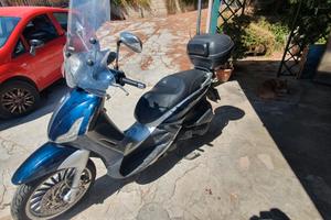 Beverly 300  del  2012