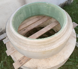 Chiusino in ghisa con anelli di rialzo in c.a