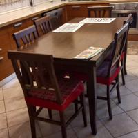 Tavolo legno allungabile 85x160 con 6 sedie