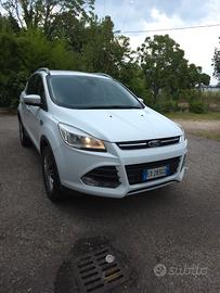 Ford Kuga 2.0 TDCI 163 CV 4WD Powershift Titanium 