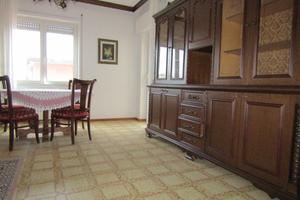 Esavano via Melas con garage