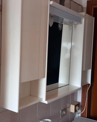mobile specchio bagno 