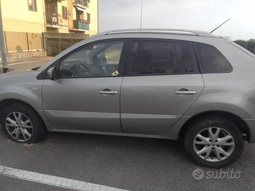 Renault koleos anno 2007 per pezzi di ricambio