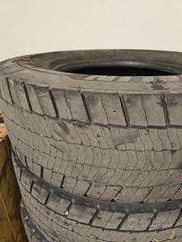 gomme camion usate