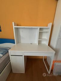 Scrivania micke ikea