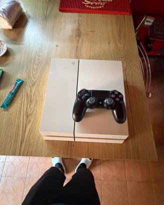 Playstation 4 Pro white 500g