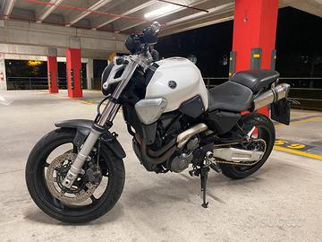 Yamaha mt-03 660