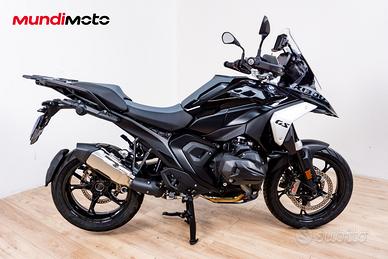 BMW R 1300 GS TRIPLE BLACK - 2024