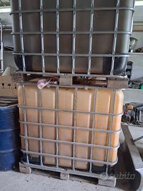 serbatoi in plastica.