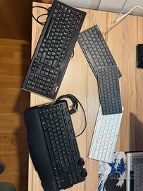 Tastiere bluetooth e con cavo da lavoro e studio