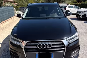 Audi Q3 2.0 TDI 120 CV Business Advance