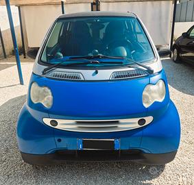 Smart ForTwo 700 coupé pure (37 kW)