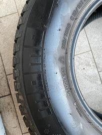 Pneumatici 225/70 R15C