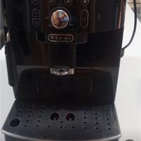 Macchina da caffè De longhi magnifica S