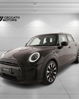 Mini Cooper 1.5 TwinPower Turbo Cooper Business DC