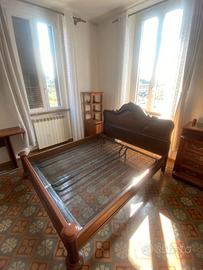 Set camera da letto in legno