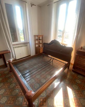 Set camera da letto in legno