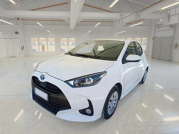 TOYOTA YARIS HYBRID BUSINESS MY22 AUTO 5 PORTE BER