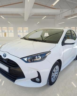 TOYOTA YARIS HYBRID BUSINESS MY22 AUTO 5 PORTE BER
