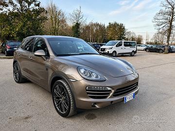 Porsche Cayenne Diesel - Full optional
