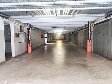 Posto auto Via Conti