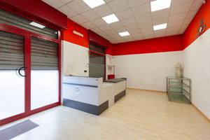 ufficio open space adatto a molteplici usi di mq 9