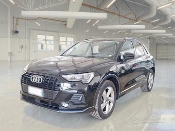 AUDI Q3 35 TDI S TRONIC BUSINESS ADVANCED 5 PORTE 