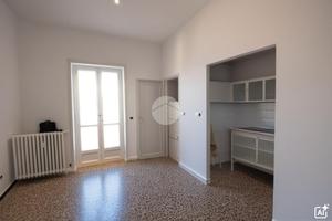 3 LOCALI A BRANDIZZO