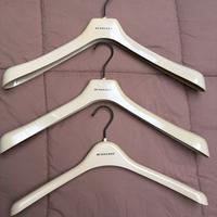 3 Gruccie Stampelle appendiabiti Burberry crema