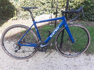 Bici endurance carbon