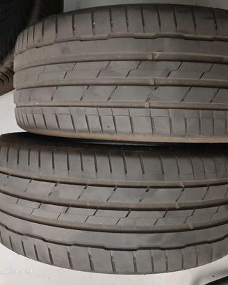 gomme Hankook 215/45/18