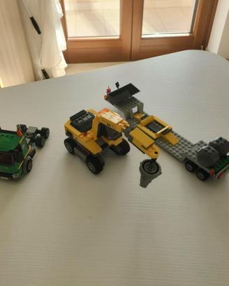 LEGO City 4203 - Trasportatore ed Escavatore